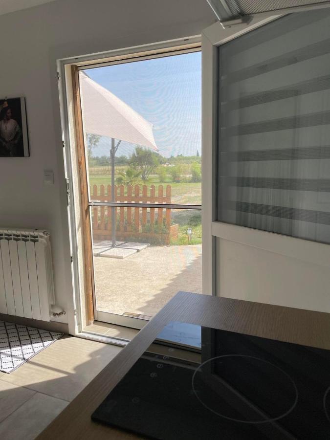 « La Parenthese » Gite En Camargue Arles Exterior photo